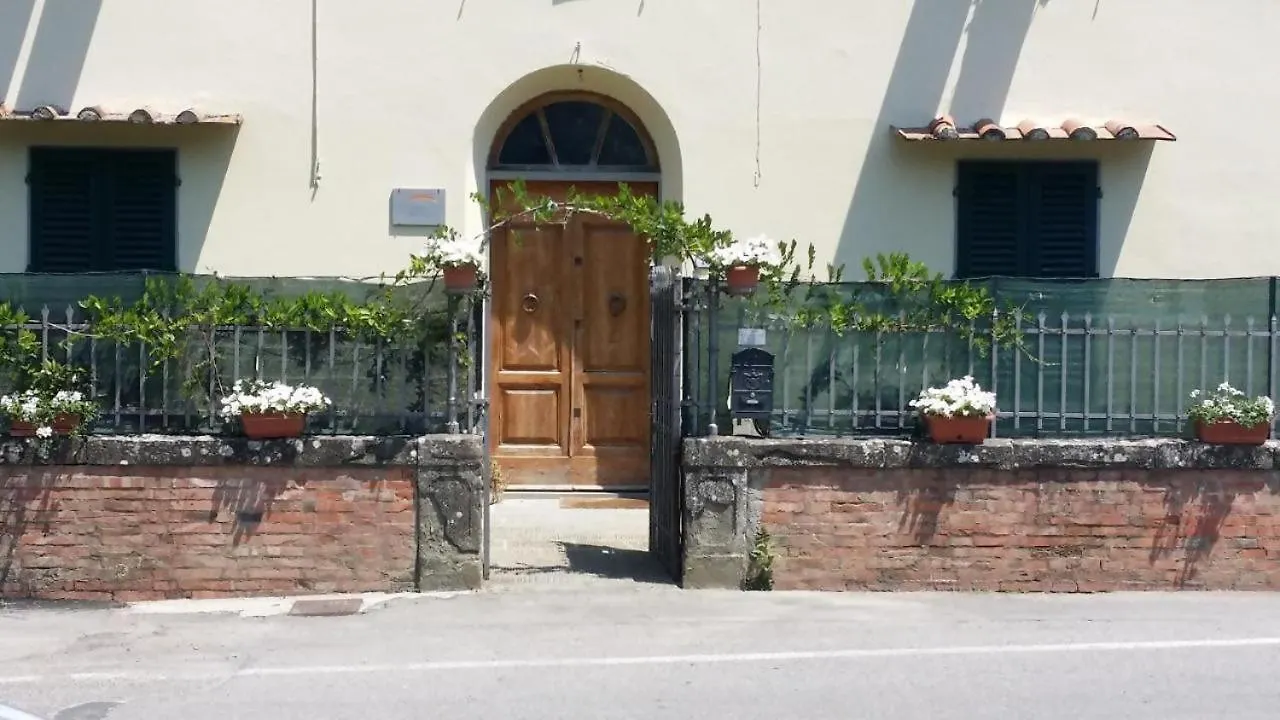 La Stazione Per Dormire Guest House San Piero a Sieve 0*,  Italien